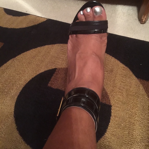 Heels - Picture 10 of 10